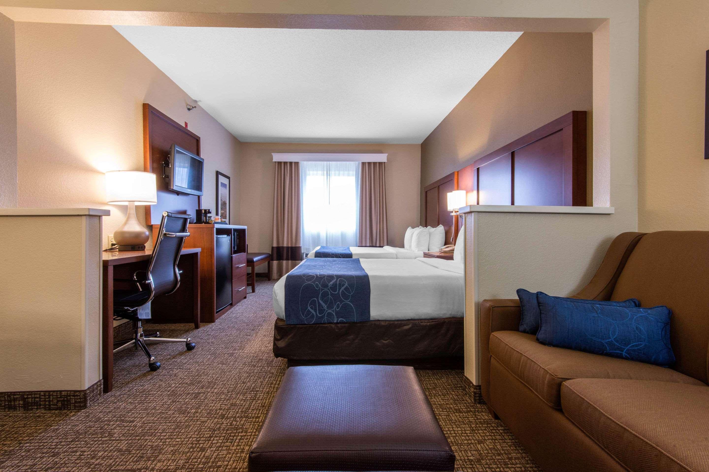Comfort Suites Rochester Henrietta University Area Εξωτερικό φωτογραφία