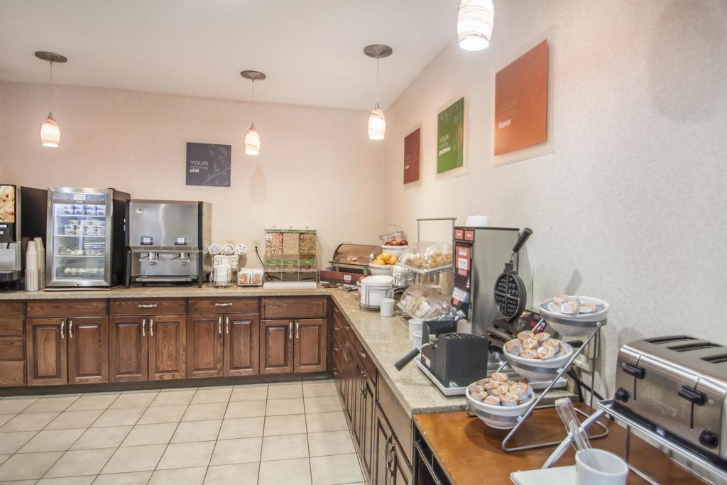 Comfort Suites Rochester Henrietta University Area Εξωτερικό φωτογραφία