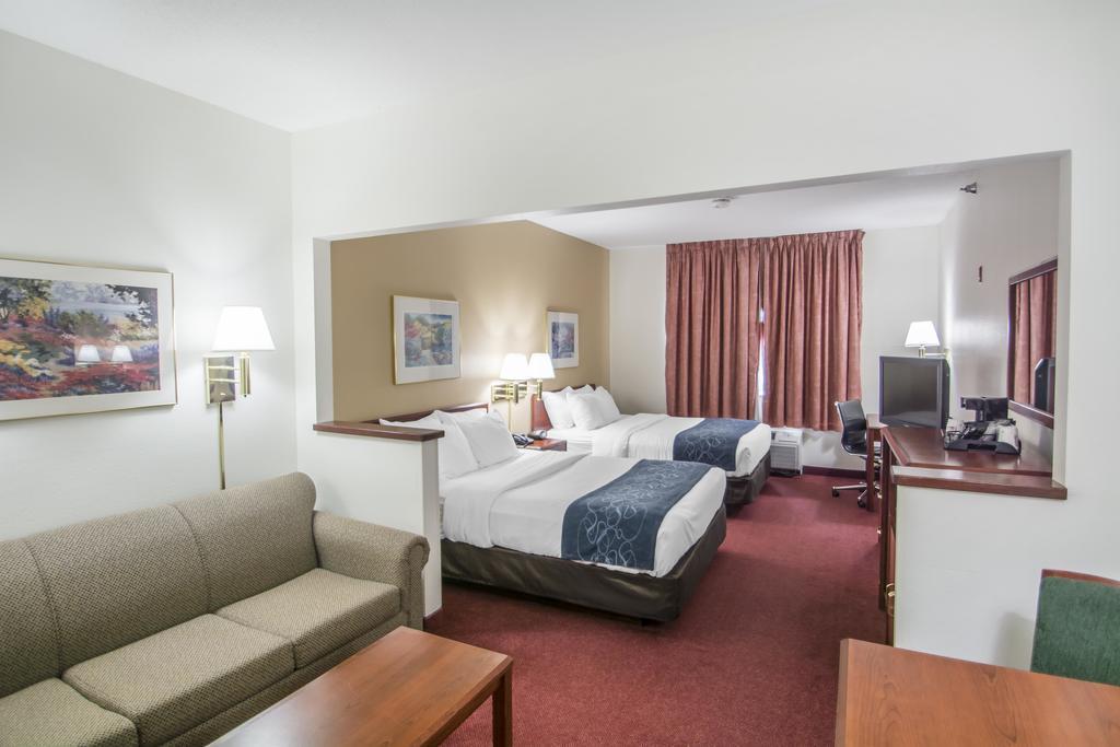 Comfort Suites Rochester Henrietta University Area Εξωτερικό φωτογραφία